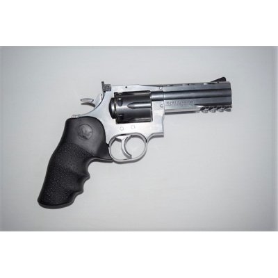 Dan Wesson 715 - 4" silver