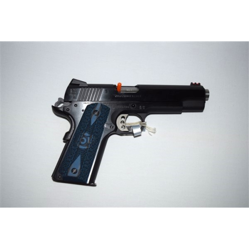 Colt 1911 Government blue