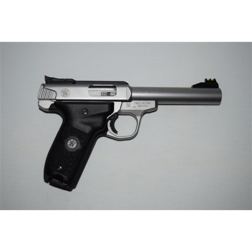 Smith & Wesson SW22 Victory